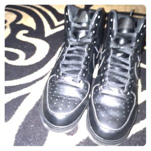 Black Air Force Ones